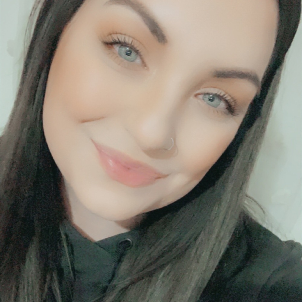 Meet your Posher, Kaila